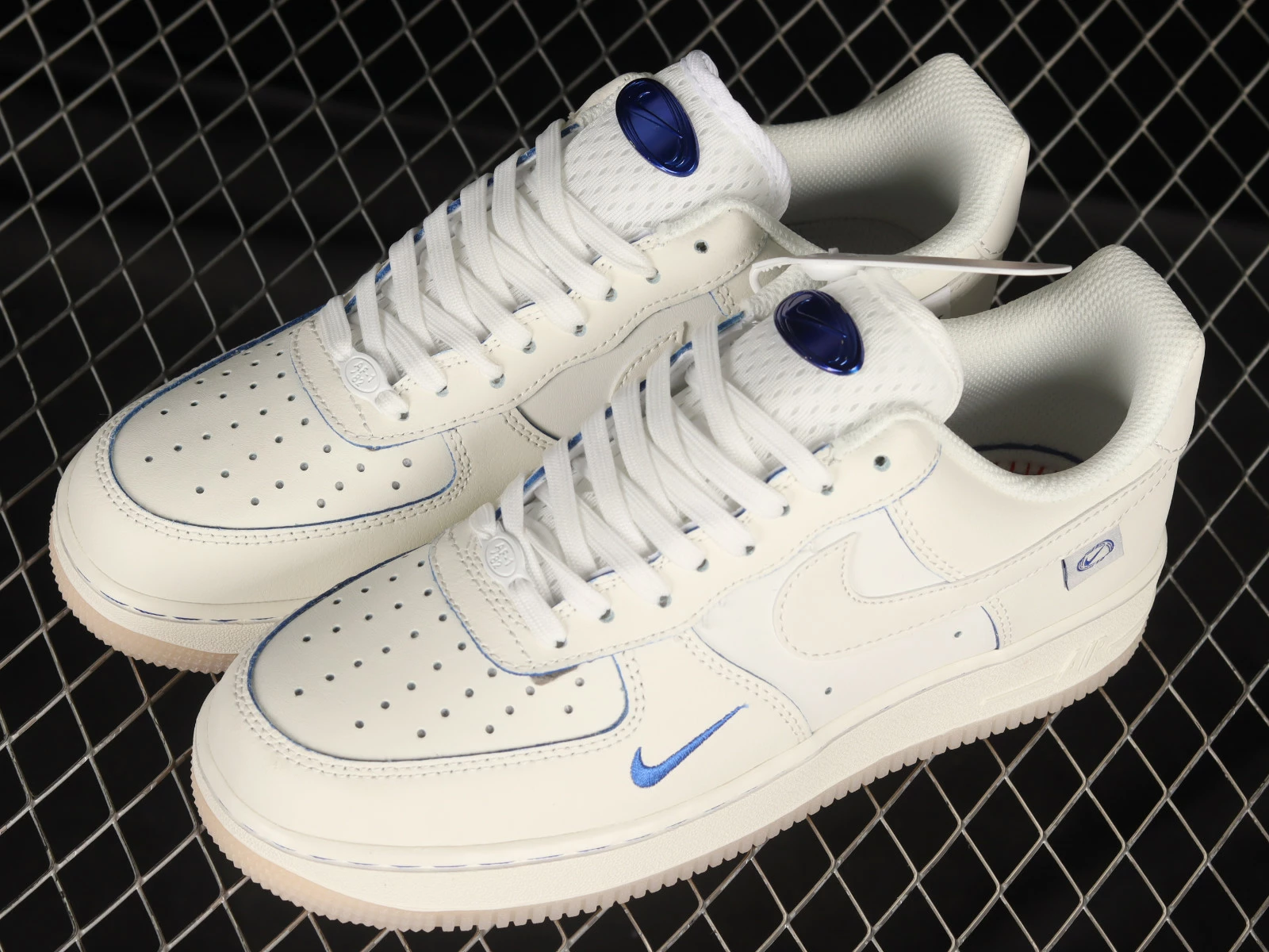 Nike Air Force 1 07 Low White Navy Blue DX1156-001 - Image 5